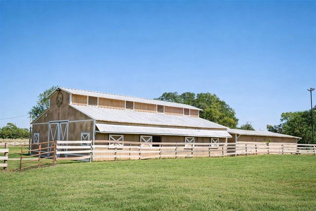 6830 Miller Wilson Road, Crosby, TX 77532