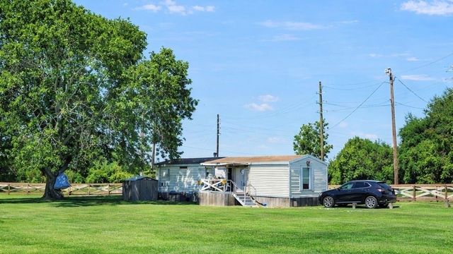 6830 Miller Wilson Road, Crosby, TX 77532