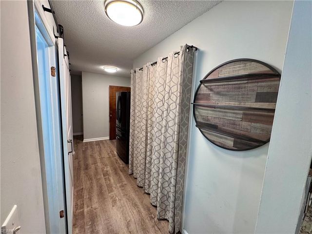 1868 Haverhill DR, Virginia Beach, VA 23453