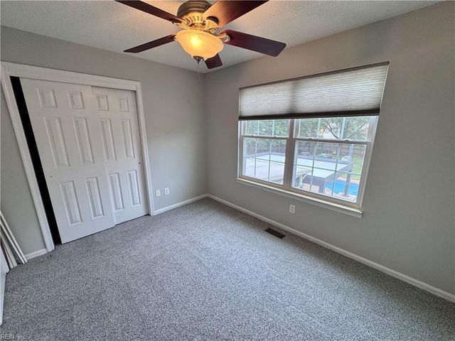 1868 Haverhill DR, Virginia Beach, VA 23453