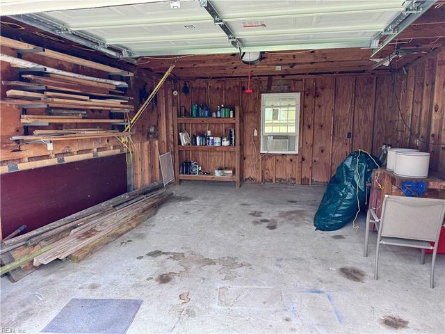 1868 Haverhill DR, Virginia Beach, VA 23453