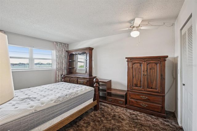 5980 80TH STREET N 405, St Petersburg, FL 33709