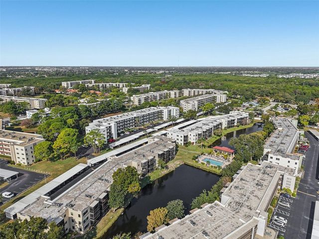 5980 80TH STREET N 405, St Petersburg, FL 33709