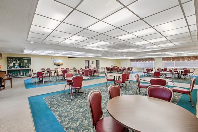 5980 80TH STREET N 405, St Petersburg, FL 33709