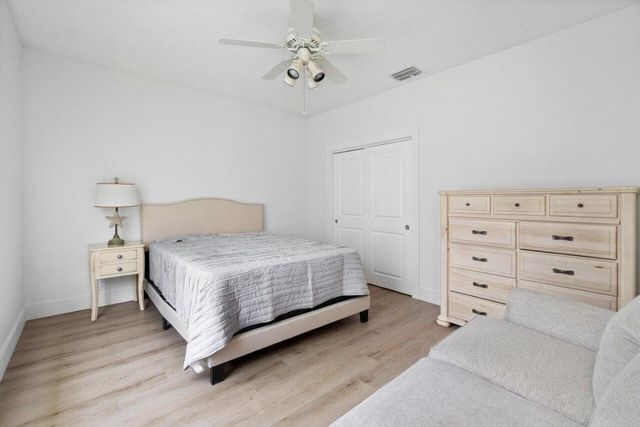 8369 SE Island Way, Jupiter, FL 33458