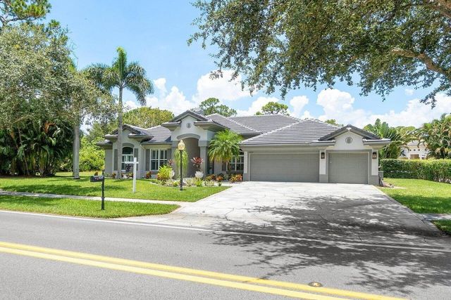 8369 SE Island Way, Jupiter, FL 33458