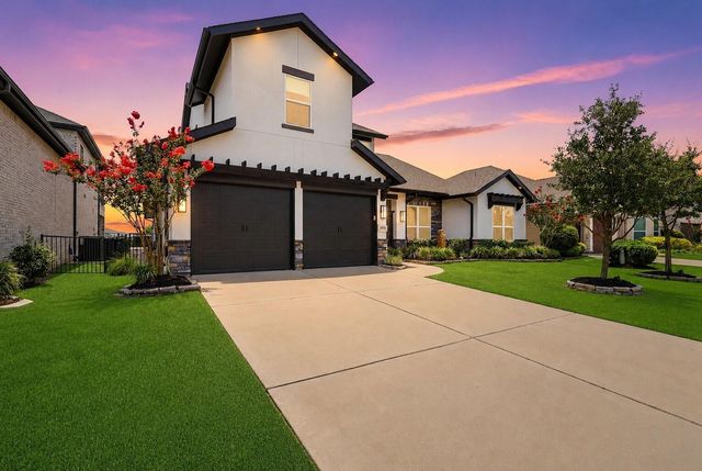 10719 Painted Crescent Court, Cypress, TX 77433