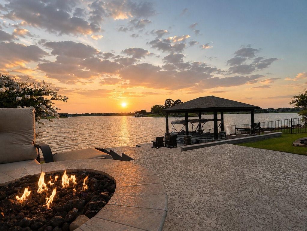 10719 Painted Crescent Court, Cypress, TX 77433