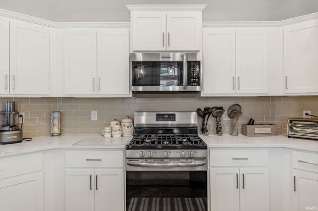 670 Hazelwood Drive, West Lafayette, IN 47906