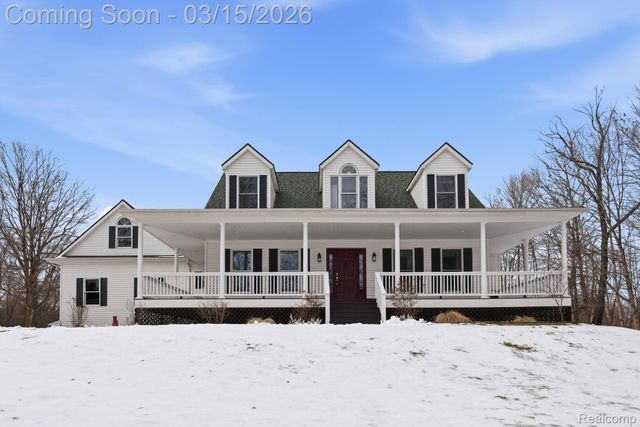 1290 Grace Lane, Milford Charter Township, MI 48380