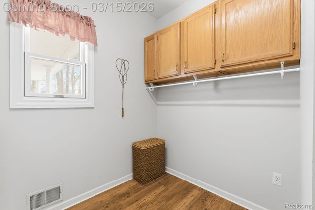 1290 Grace Lane, Milford Charter Township, MI 48380