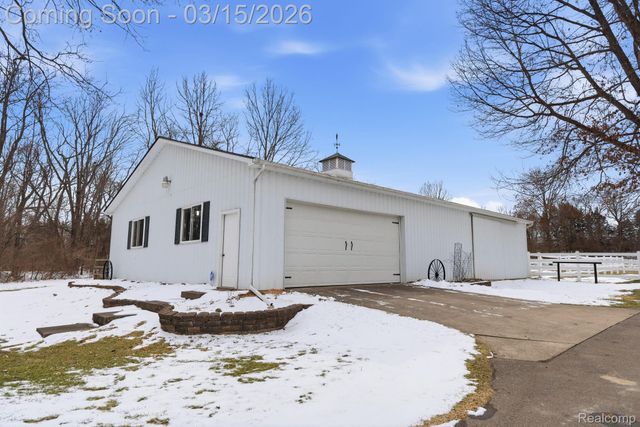 1290 Grace Lane, Milford Charter Township, MI 48380