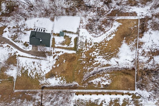 1290 Grace Lane, Milford Charter Township, MI 48380