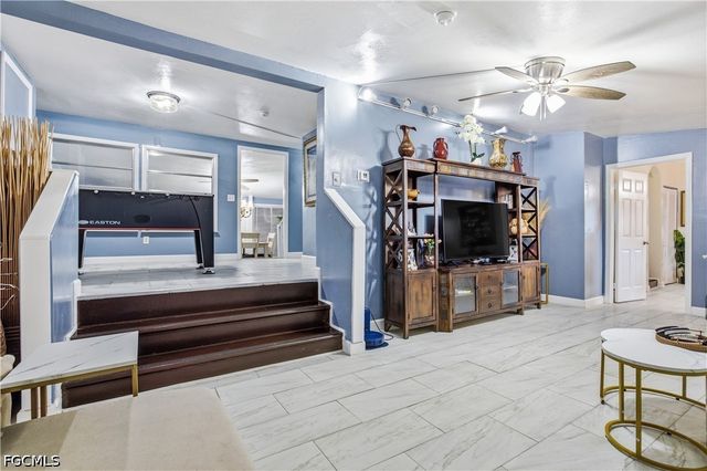 16200 Cathy CT, Fort Myers, FL 33908