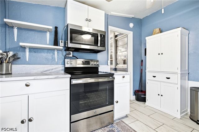 16200 Cathy CT, Fort Myers, FL 33908