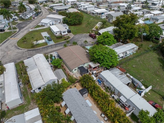 16200 Cathy CT, Fort Myers, FL 33908