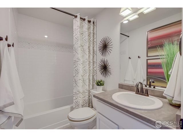 3615 Valleywood Ct, Johnstown, CO 80534