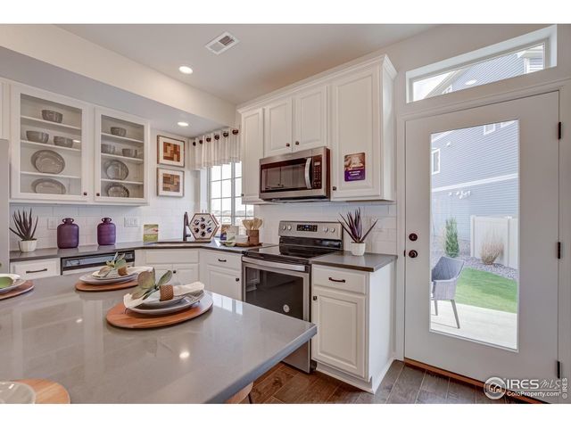 3615 Valleywood Ct, Johnstown, CO 80534