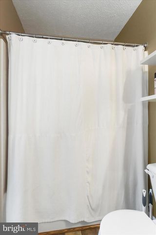 573 LEWIS ST, Front Royal, VA 22630