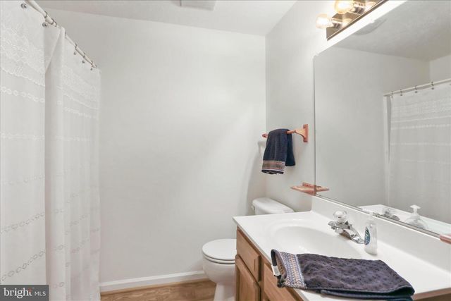 573 LEWIS ST, Front Royal, VA 22630