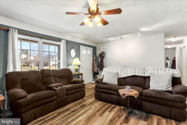 573 LEWIS ST, Front Royal, VA 22630