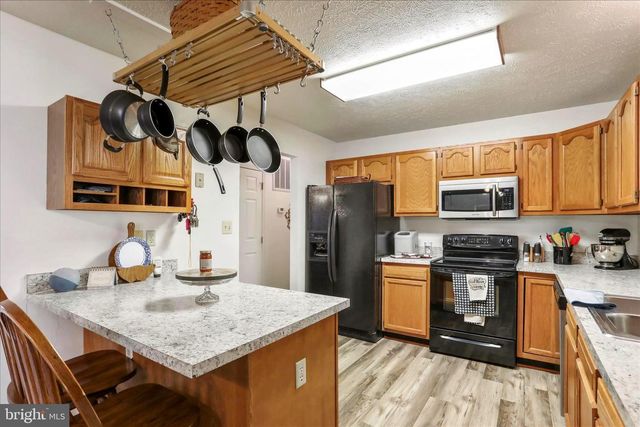 573 LEWIS ST, Front Royal, VA 22630