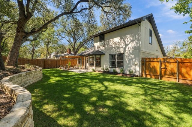 7911 Willet TRL, Austin, TX 78745