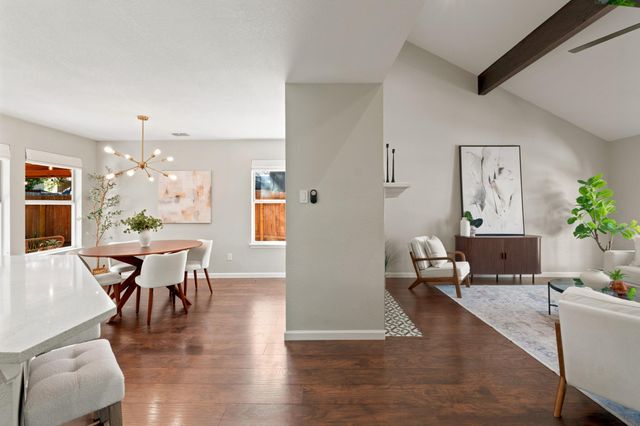 7911 Willet TRL, Austin, TX 78745