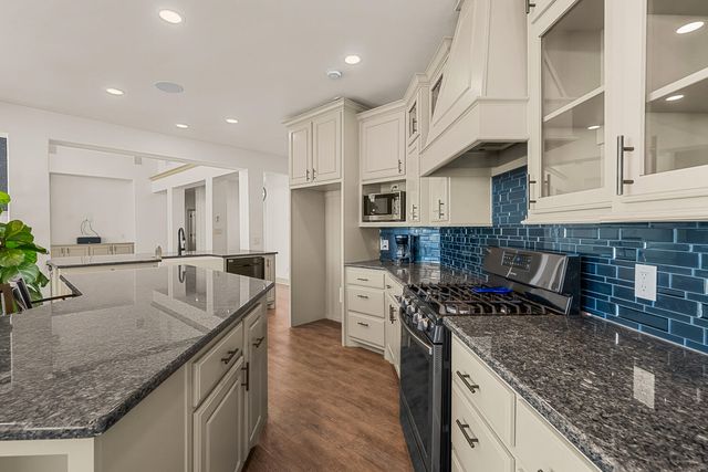 304 Palomino Drive, Lubbock, TX 79404