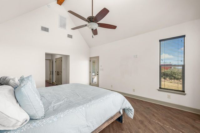 304 Palomino Drive, Lubbock, TX 79404