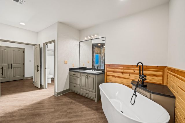 304 Palomino Drive, Lubbock, TX 79404