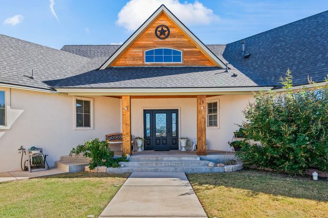 304 Palomino Drive, Lubbock, TX 79404