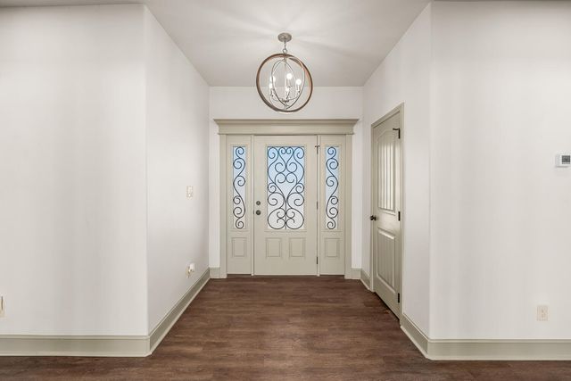 304 Palomino Drive, Lubbock, TX 79404