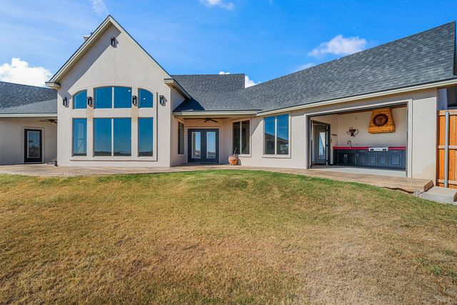 304 Palomino Drive, Lubbock, TX 79404