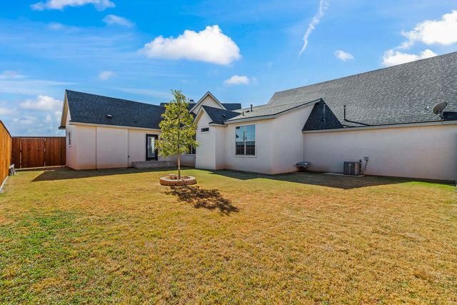 304 Palomino Drive, Lubbock, TX 79404