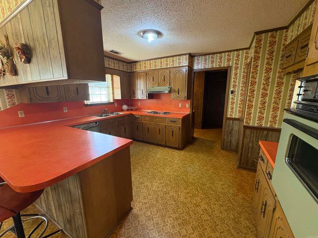 100 Stonewall Drive, Jacksonville, AR 72076