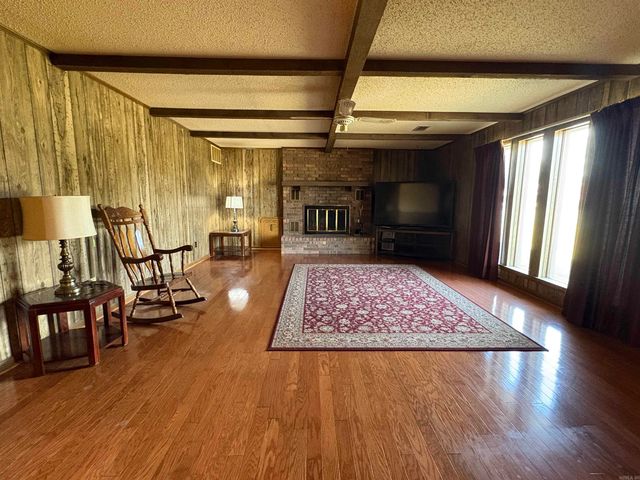 100 Stonewall Drive, Jacksonville, AR 72076