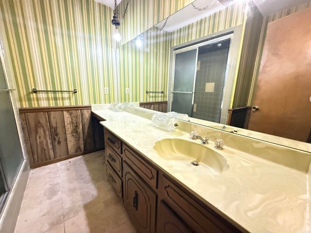 100 Stonewall Drive, Jacksonville, AR 72076