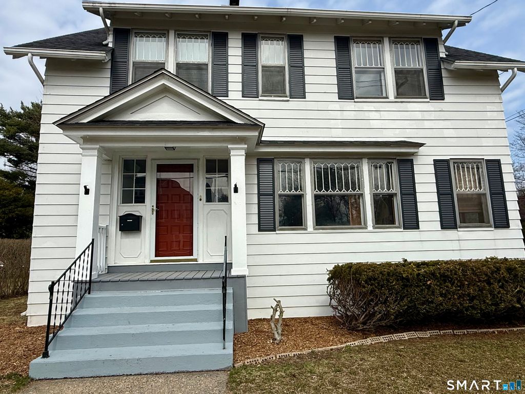 28 Sycamore Street, Windsor, CT 06095