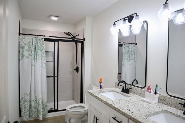 106A Azalea Drive, Calhoun, GA 30701