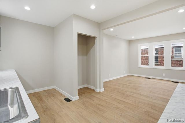14615 - 14617 Winthrop Street, Detroit, MI 48227