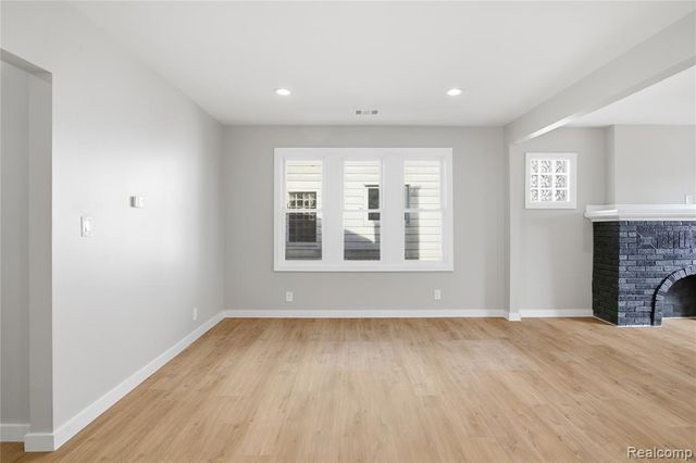 14615 - 14617 Winthrop Street, Detroit, MI 48227