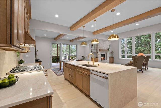 32 Bramble Way, Bellingham, WA 98229