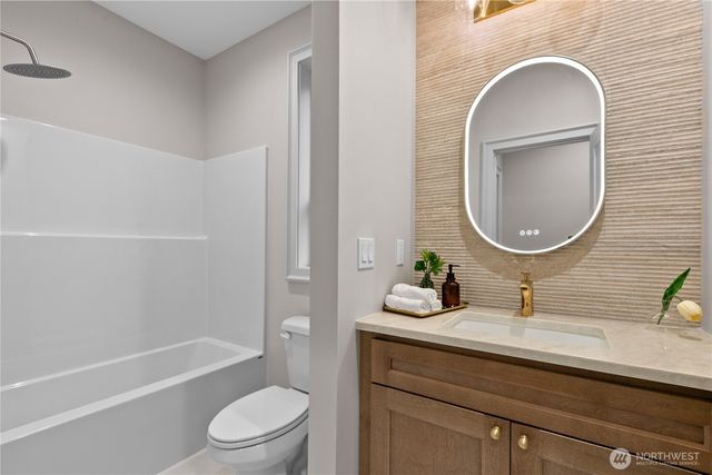 32 Bramble Way, Bellingham, WA 98229