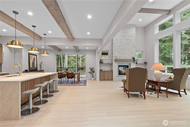 32 Bramble Way, Bellingham, WA 98229