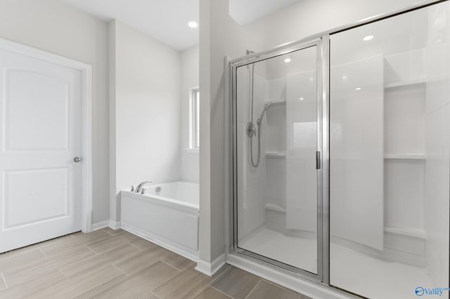 6576 Jacaranda Drive NW, Huntsville, AL 35806