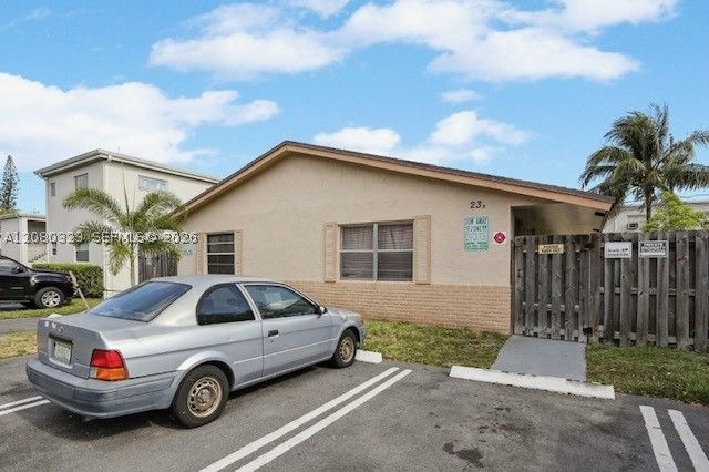 231 SW 8th Ct, Pompano Beach, FL 33060