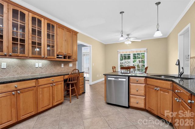 4904 Steepleton Way, Charlotte, NC 28215