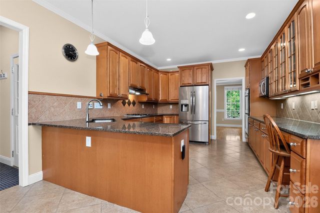 4904 Steepleton Way, Charlotte, NC 28215