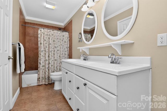 4904 Steepleton Way, Charlotte, NC 28215